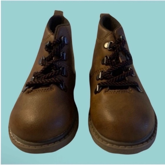 Carter’s Brown Kids Boots NWOB - Picture 1 of 4